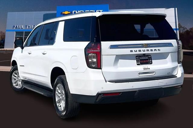 2024 Chevrolet Suburban 2WD LT