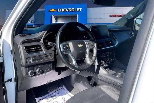2024 Chevrolet Suburban 2WD LT