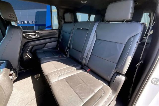 2024 Chevrolet Suburban 2WD LT