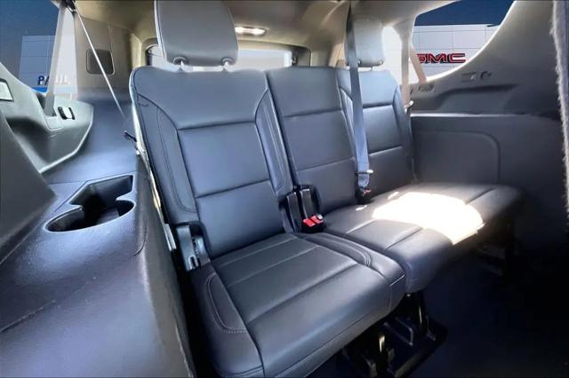 2024 Chevrolet Suburban 2WD LT