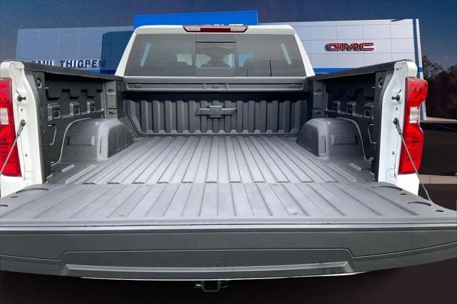 2026 Chevrolet Silverado 1500 4WD Crew Cab Standard Bed LT