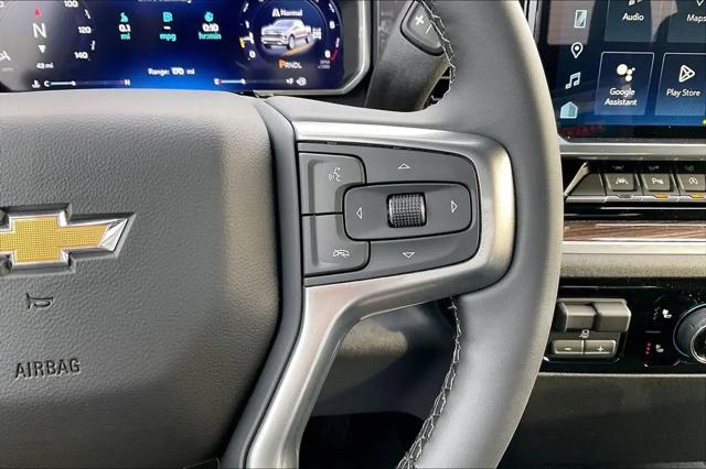 2026 Chevrolet Silverado 1500 4WD Crew Cab Standard Bed LT