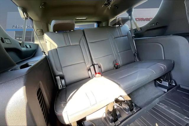 2026 Chevrolet Suburban RST, RWD