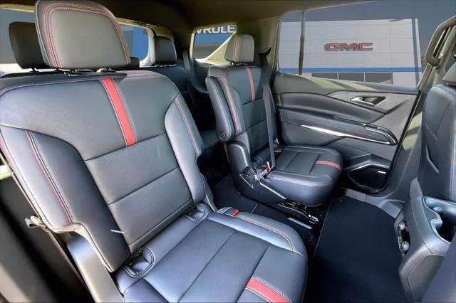 2026 Chevrolet Traverse FWD RS