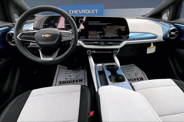 2025 Chevrolet Equinox LT 2
