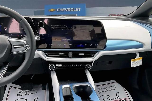 2025 Chevrolet Equinox LT 2