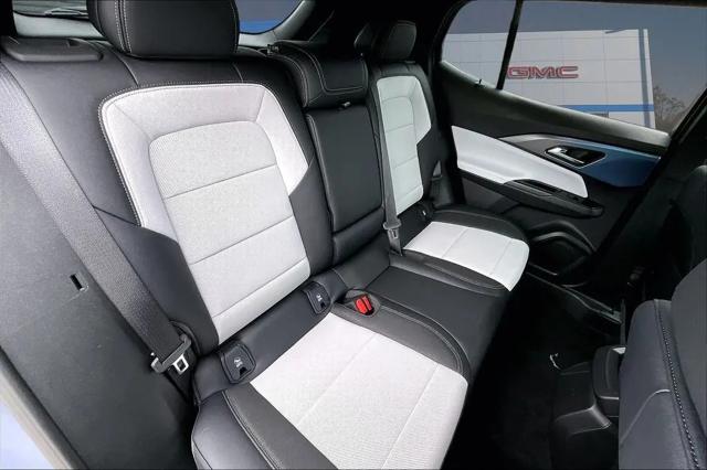 2025 Chevrolet Equinox LT 2