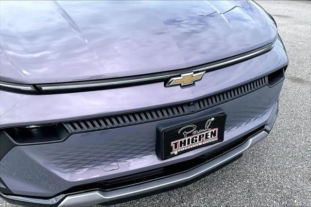 2025 Chevrolet Equinox LT 2
