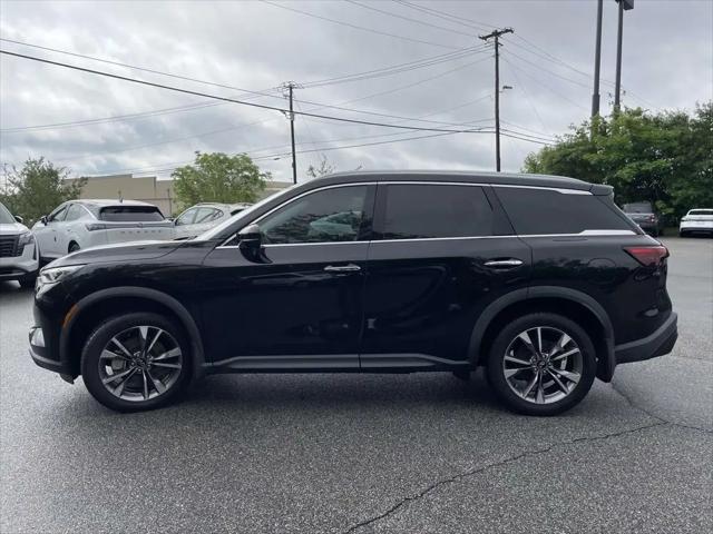2023 INFINITI QX60 LUXE