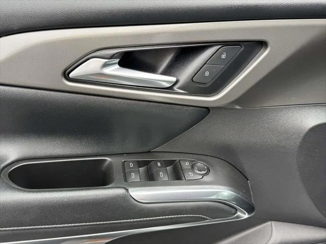 2024 Chevrolet Traverse FWD LT