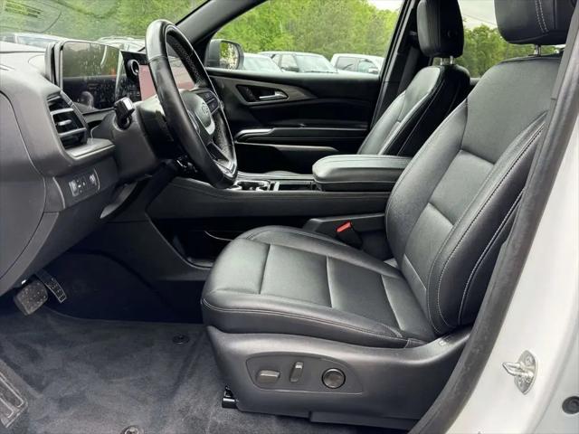 2024 Chevrolet Traverse FWD LT