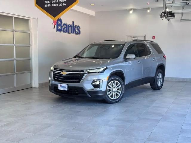 2023 Chevrolet Traverse AWD LT Cloth