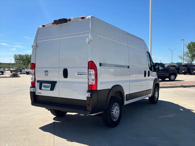 2024 Ram ProMaster 2500 Cargo Van Tradesman High Roof 136" WB w/Pass Seat