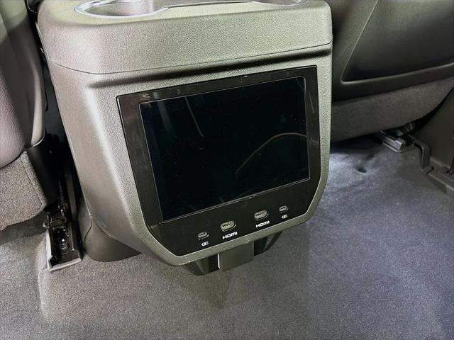 2026 GMC Yukon XL 4WD AT4 Ultimate