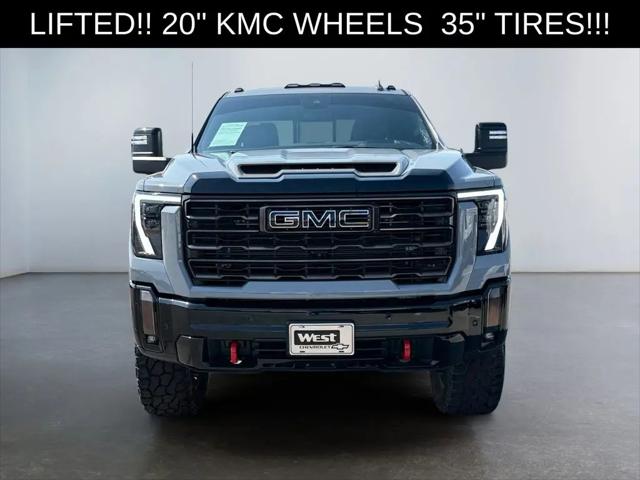 2024 GMC Sierra 2500HD 4WD Crew Cab Standard Bed AT4X