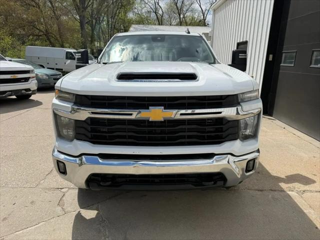 2024 Chevrolet Silverado 2500HD 4WD Crew Cab Long Bed LT