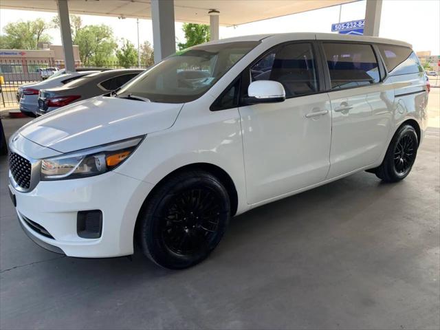 2016 Kia Sedona L