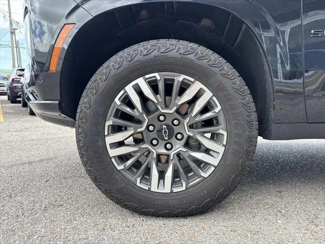 2025 Chevrolet Suburban 4WD Z71