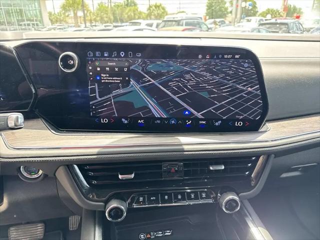 2025 Chevrolet Suburban 4WD Z71