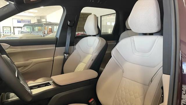 2025 Volvo X 90 Ultra, Twin Motor Performance, Fully electric, 6 Seats