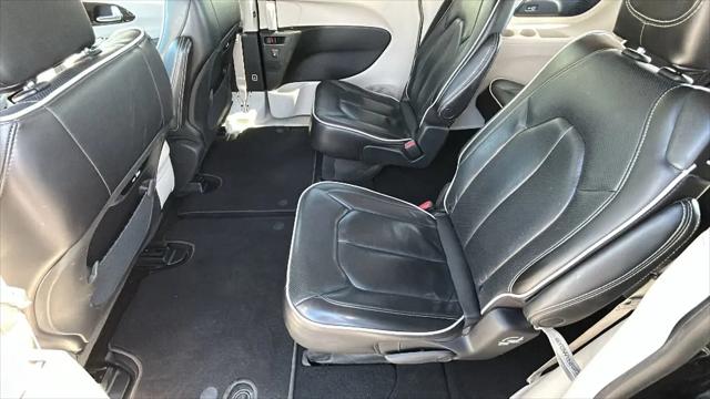 2023 Chrysler Pacifica Limited AWD