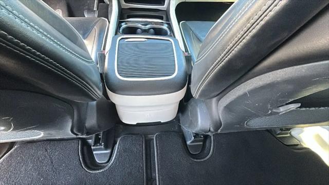 2023 Chrysler Pacifica Limited AWD
