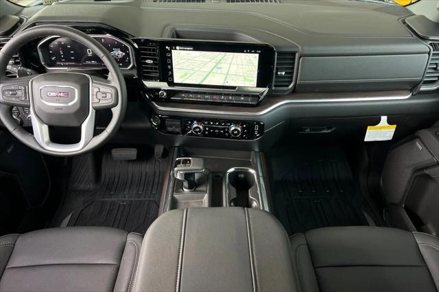 2026 GMC Sierra 1500 Crew Cab, Short Bed, SLT, 4WD