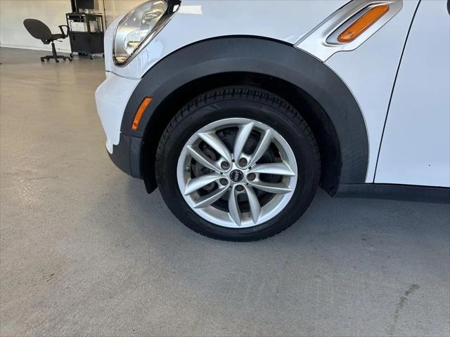 2011 MINI Cooper Countryman Cooper