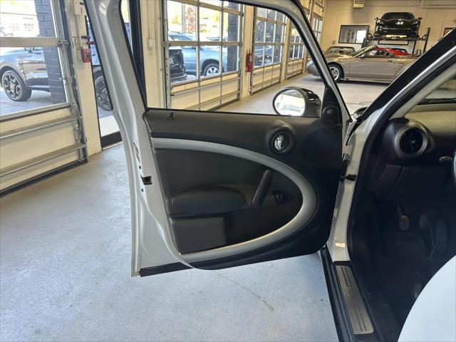 2011 MINI Cooper Countryman Cooper