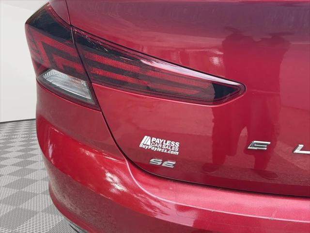 2020 Hyundai Elantra SE