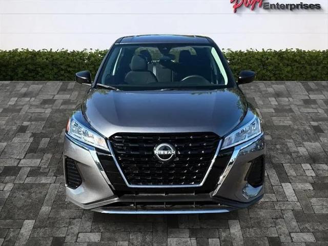 2024 Nissan Kicks S Xtronic CVT