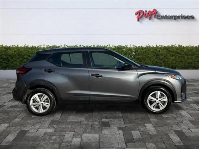 2024 Nissan Kicks S Xtronic CVT