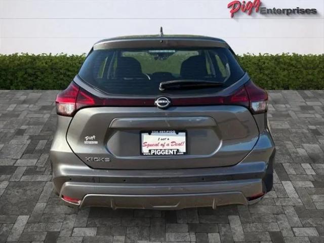 2024 Nissan Kicks S Xtronic CVT