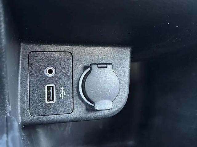 2024 Nissan Kicks S Xtronic CVT