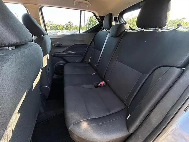2024 Nissan Kicks S Xtronic CVT