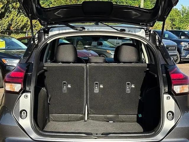 2024 Nissan Kicks S Xtronic CVT