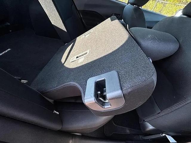 2024 Nissan Kicks S Xtronic CVT