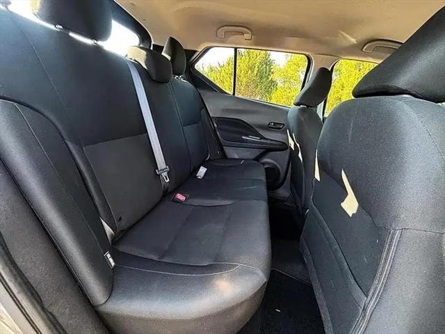 2024 Nissan Kicks S Xtronic CVT