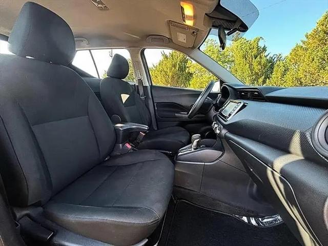 2024 Nissan Kicks S Xtronic CVT