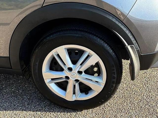 2024 Nissan Kicks S Xtronic CVT