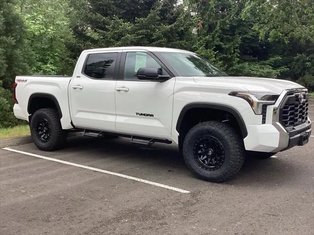 2026 Toyota Tundra SR5 CrewMax 5.5' Bed