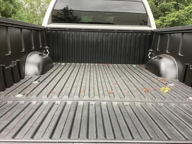 2026 Toyota Tundra SR5 CrewMax 5.5' Bed