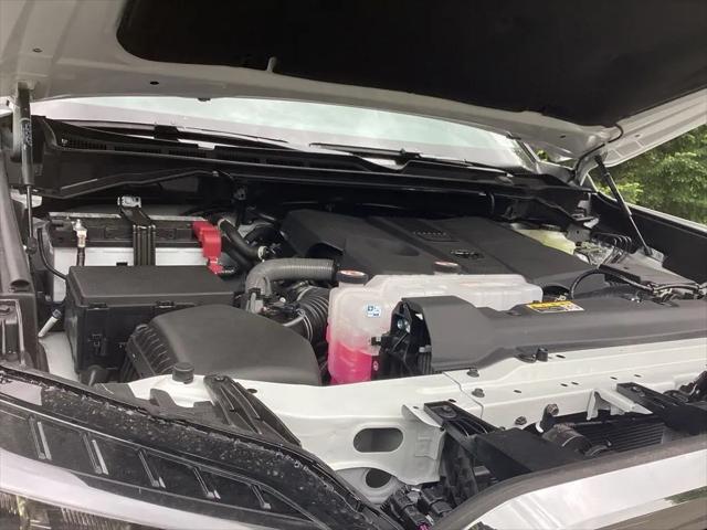 2026 Toyota Tundra SR5 CrewMax 5.5' Bed