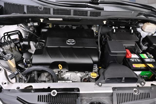 2011 Toyota Sienna LE V6