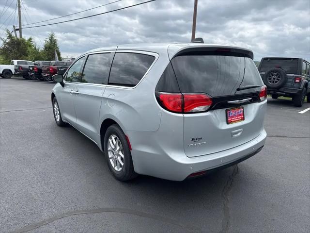 2026 Chrysler Voyager LX