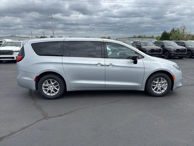 2026 Chrysler Voyager LX