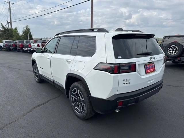 2026 Jeep Cherokee Laredo 4x4