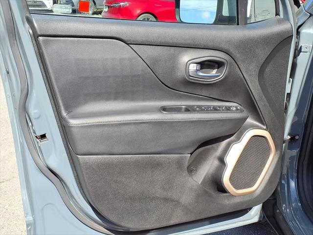 2017 Jeep Renegade Limited FWD