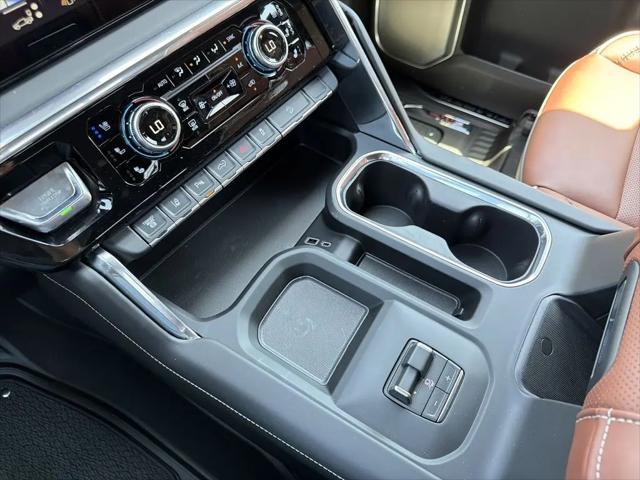 2026 GMC Sierra 2500HD Crew Cab, Standard Bed, Denali Ultimate, 4WD