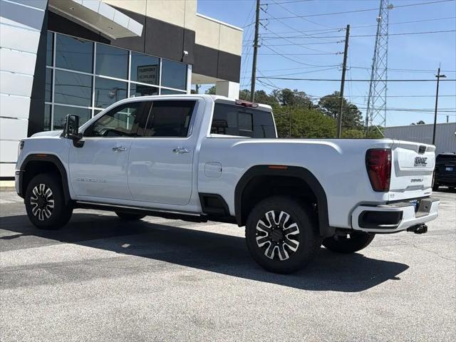 2026 GMC Sierra 2500HD Crew Cab, Standard Bed, Denali Ultimate, 4WD
